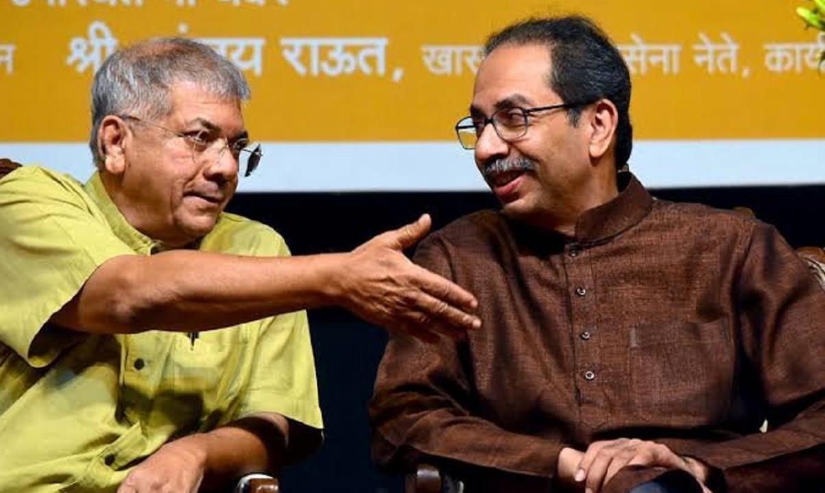 Uddhav Thackeray announces alliance with Prakash Ambedkar's Vanchit Bahujan Aghadi 